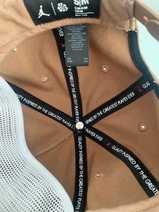 Gorra Jordan Air Marrón