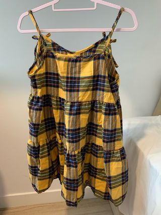 Vestido corto de tiras a cuadros amarillo y azul