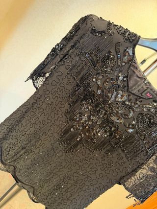 Blusón negro lentejuelas M
