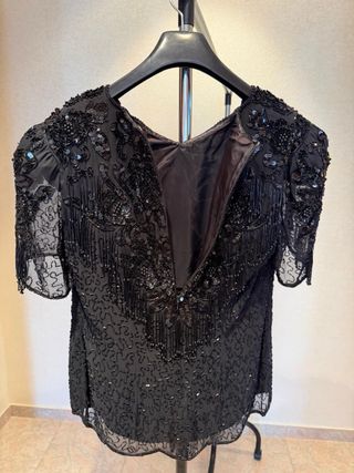 Blusón negro lentejuelas M