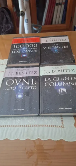 Cuatro libros de JJ Benítez. Nuevo