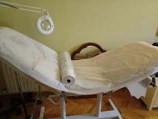 Camilla estética/masaje plegable con altura regula