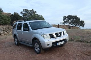 Nissan Pathfinder en muy buen estado