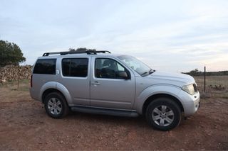 Nissan Pathfinder en muy buen estado