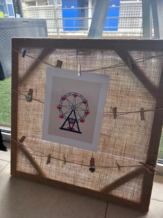 Decoración pared foto yute