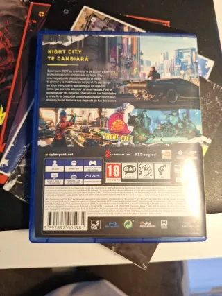 Cyberpunk 2077 PS4 + Objetos exclusivos