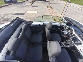 Volkswagen Beetle Cabrio