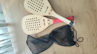 Lote de 2 parejas de palas de playa.