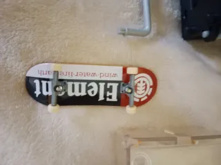 Tech Deck Play and Display Set