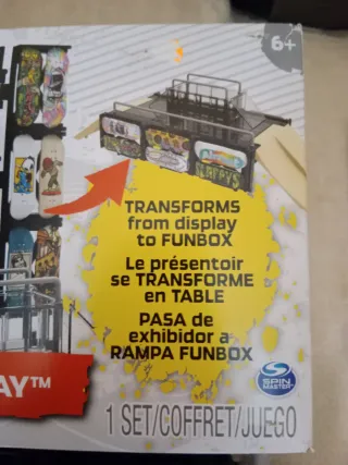 Tech Deck Play and Display Set