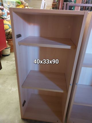 Estanterías de madera