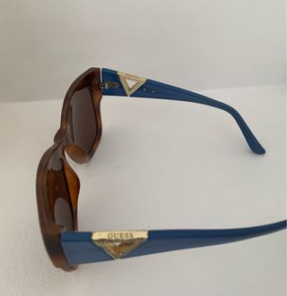 Gafas de sol Guess Tortoise y Azul