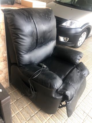 Sillón reclinable multifunción negro