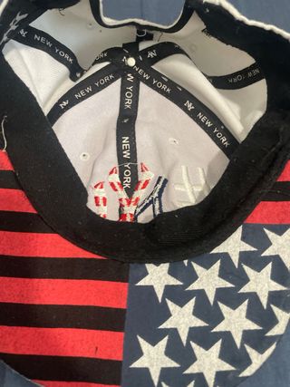 Gorra NY con diseño de bandera USA