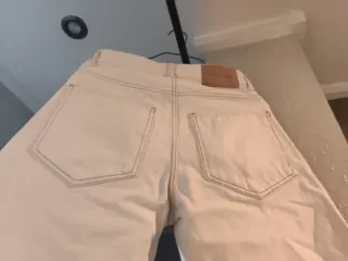 Pantalón elegante color beige