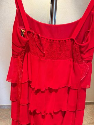 Vestido rojo con volantes
