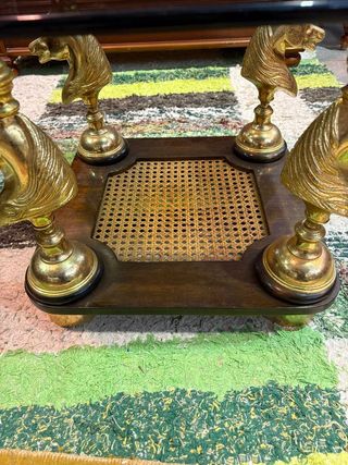 MESA DE CENTRO CLÁSICA