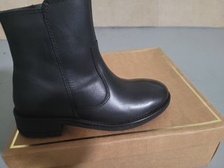 Botines negros Apolina. T 38. Nuevos a estrenar