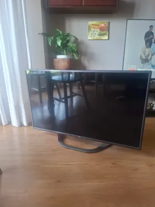 TV LG 32 Negra