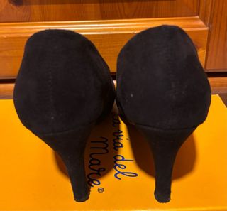 Scarpe con tacco nere Tg 37