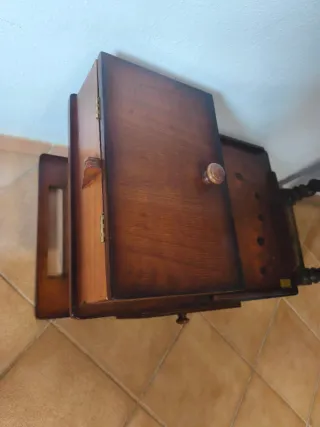 Mesa de centro de madera