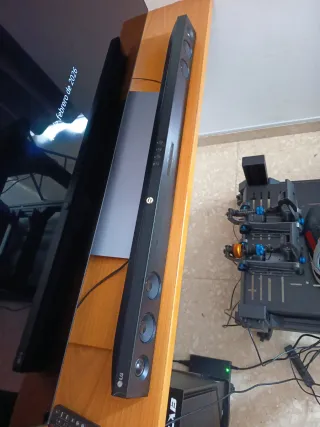 Barra de Sonido LG Negra