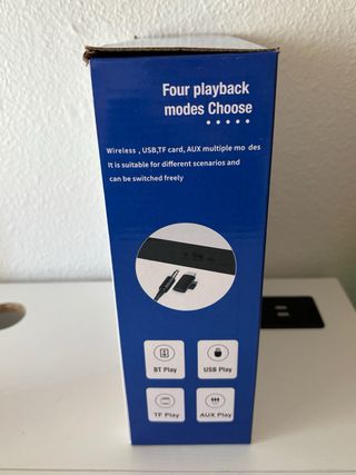 Altavoz LED BT-3401 con cargador inalámbrico