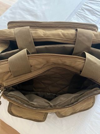 Mochila táctica para tiro Deportivo color camel.