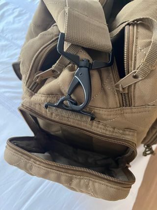 Mochila táctica para tiro Deportivo color camel.