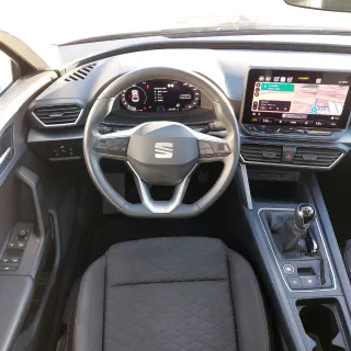 SEAT Leon 2025 **Nuevo solo 4.500km**