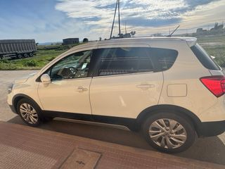 se vende suzuki Scross SX4