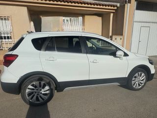 se vende suzuki Scross SX4