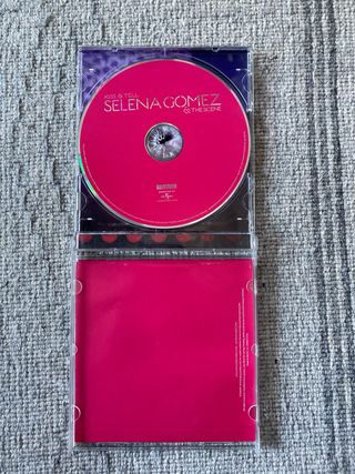 CD Selena Gomez & The Scene Kiss & Tell