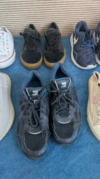 Lote zapatillas 10-40€ talla 42