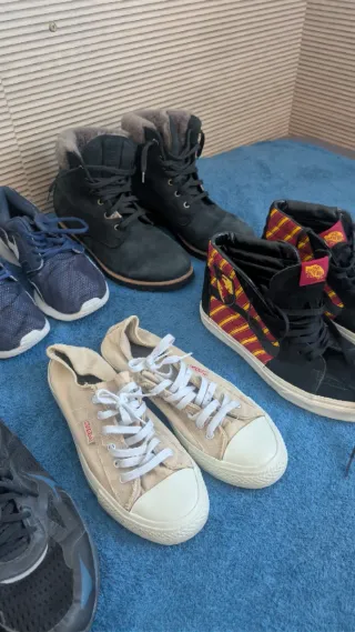 Lote zapatillas 10-40€ talla 42