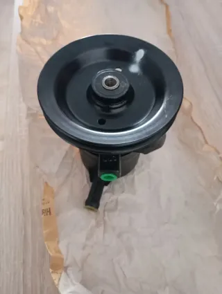 Bomba de dirección asistida BX