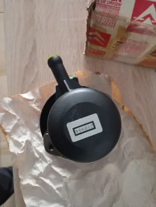 Bomba de dirección asistida BX