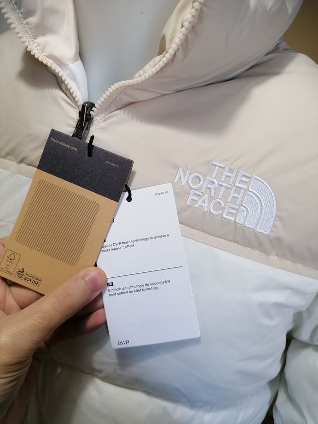 The North Face 240€ 1:1 + regalo