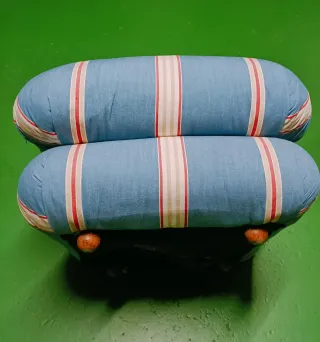 Puff de tela a rayas