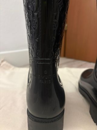 Stivali Louis Vuitton neri monogram