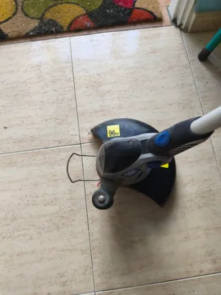 Cortacésped eléctrico