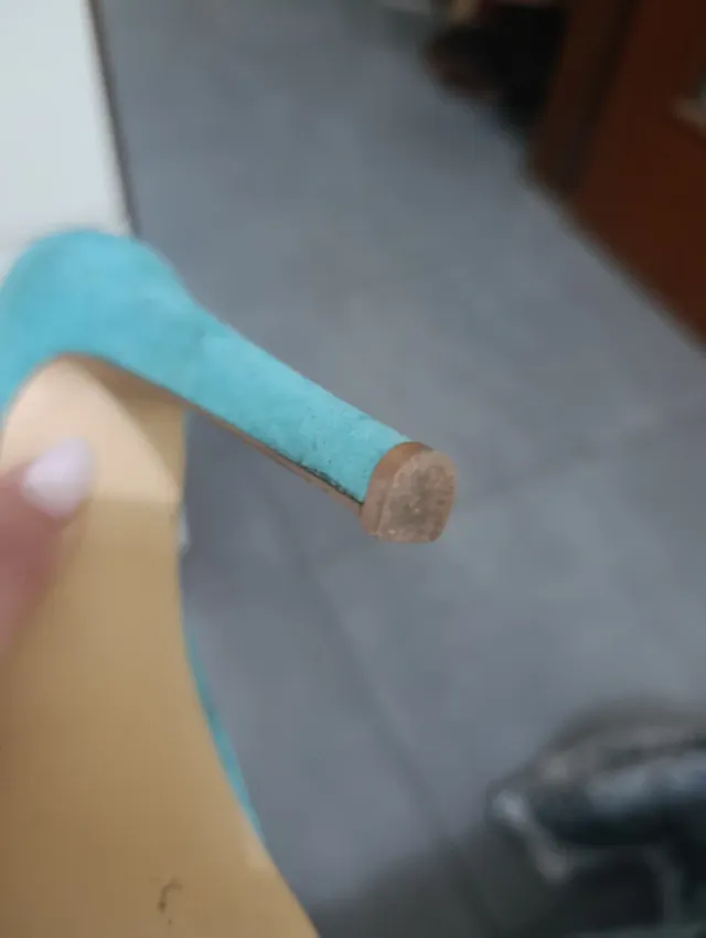 Scarpe Bata azzurre scamosciate Tg 39