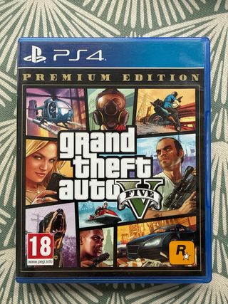 PS4 Slim 500GB + 2 Mandos + 5 Juegos