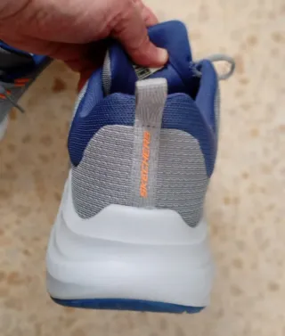 Zapatillas Skechers Gris y Azul