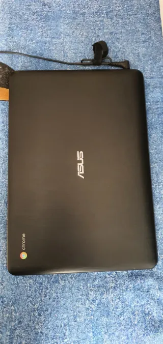 Portátil Asus C300S Chromebook Negro