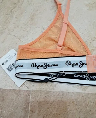 Sujetador Pepe Jeans naranja sin estrenar.