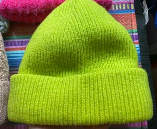 Lote de 6 gorros para invierno de lana