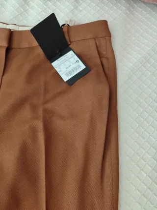 Pantalón Massimo Dutti marrón nuevo