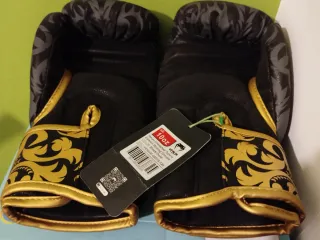 Guantes Topuria 10 Oz !!! (Sin Estrenar)