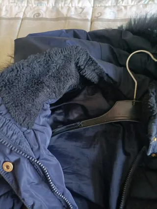 Abrigo Negro/azul acolchado con gorros